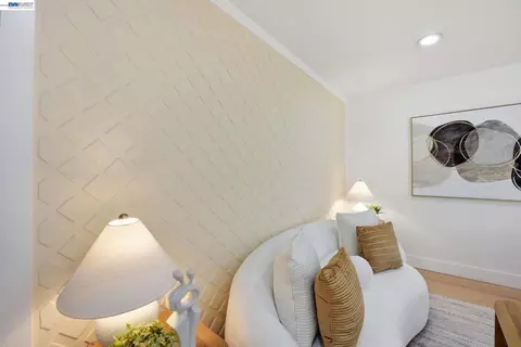 Bedroom - 38465 Blacow Rd, Fremont, CA 94536 photo 1 of 12