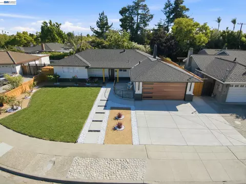 View/Area - 38465 Blacow Rd, Fremont, CA 94536 photo 4 of 19