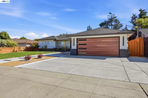 Exterior - 38465 Blacow Rd, Fremont, CA 94536 photo 2 of 14