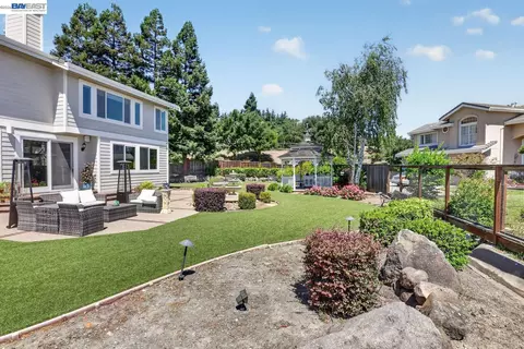 Exterior - 8257 Brittany Dr, Dublin, CA 94568 photo 9 of 15