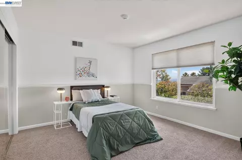 Bedroom - 8257 Brittany Dr, Dublin, CA 94568 photo 9 of 10
