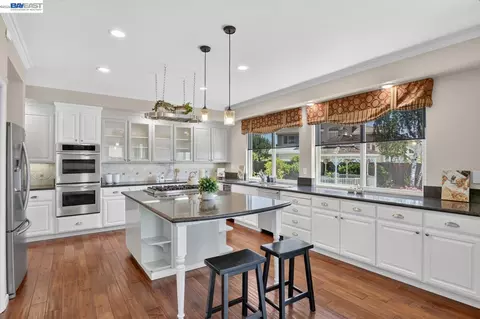 Kitchen - 8257 Brittany Dr, Dublin, CA 94568 photo 4 of 10