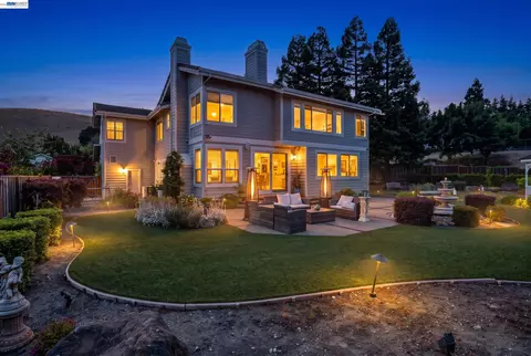 Exterior - 8257 Brittany Dr, Dublin, CA 94568 photo 1 of 15