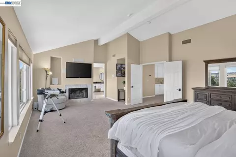 Bedroom - 8257 Brittany Dr, Dublin, CA 94568 photo 6 of 10