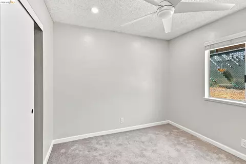 Bedroom - 2303 Monte Vista Dr, Pinole, CA 94564 photo 7 of 8