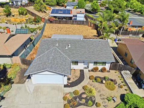 View/Area - 2303 Monte Vista Dr, Pinole, CA 94564 photo 3 of 16
