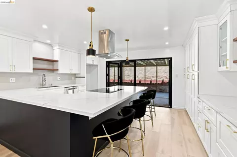 Kitchen - 2303 Monte Vista Dr, Pinole, CA 94564 photo 11 of 11