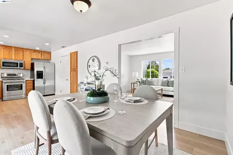 Dining - 8380 Lucania St, Dublin, CA 94568 photo 4 of 5
