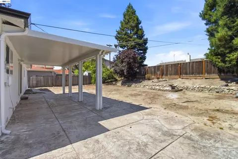 Exterior - 8380 Lucania St, Dublin, CA 94568 photo 6 of 10