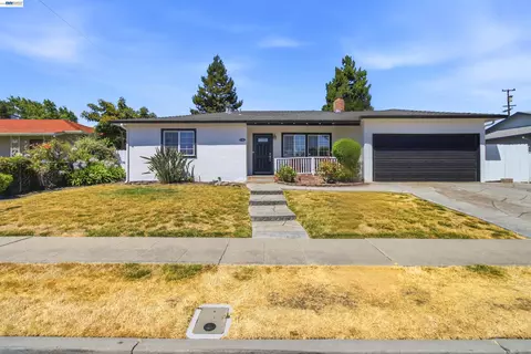 Exterior - 8380 Lucania St, Dublin, CA 94568 photo 5 of 10