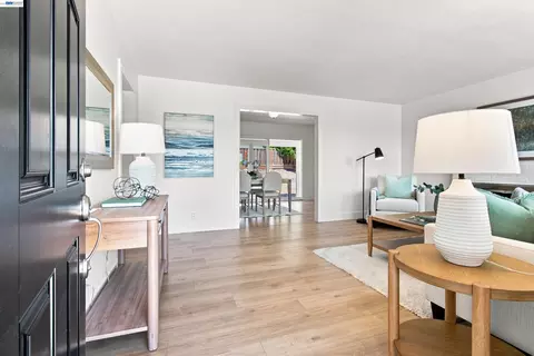 Entry Way - 8380 Lucania St, Dublin, CA 94568 photo 1 of 2