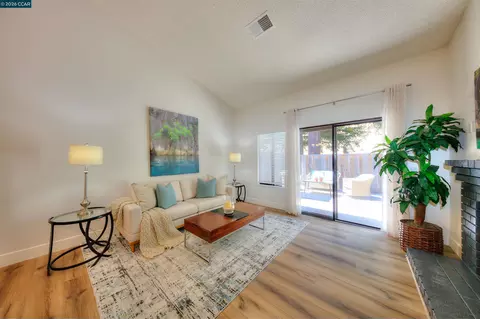 Living - 105 Coventry, Hercules, CA 94547 photo 1 of 8