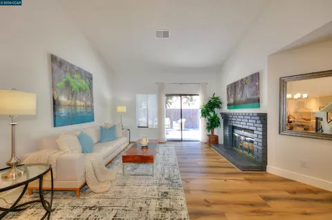 Living - 105 Coventry, Hercules, CA 94547 photo 7 of 8