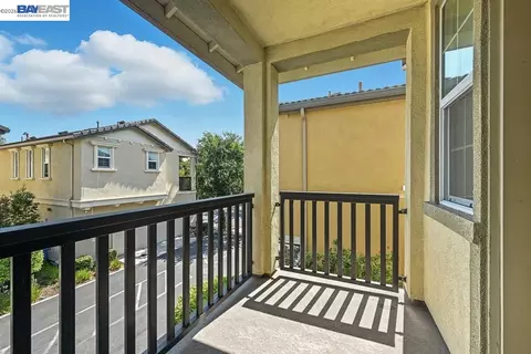 Other - 1505 Sylvia St, Hayward, CA 94545 photo 4 of 6
