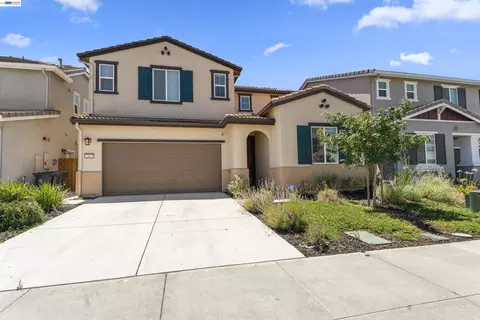Exterior - 2845 Shaver Ct, Fairfield, CA 94533 photo 4 of 11