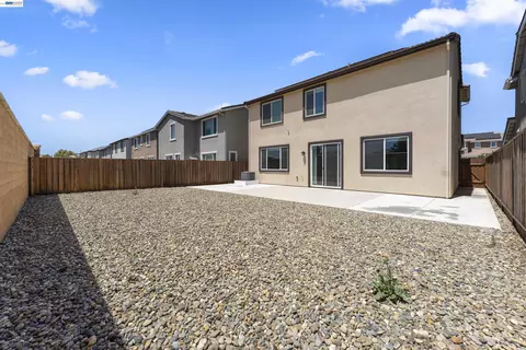 Exterior - 2845 Shaver Ct, Fairfield, CA 94533 photo 11 of 11