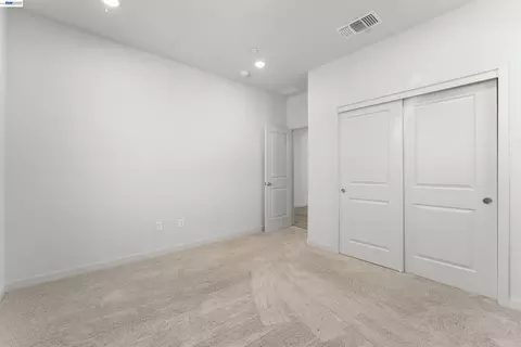 Bedroom - 2845 Shaver Ct, Fairfield, CA 94533 photo 2 of 9