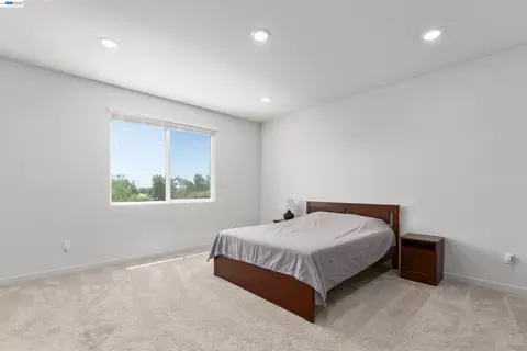 Bedroom - 2845 Shaver Ct, Fairfield, CA 94533 photo 3 of 9