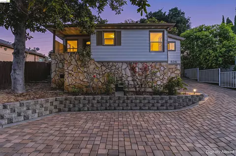 Exterior - 826 Benicia Rd, Vallejo, CA 94591 photo 1 of 12