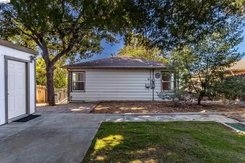 Exterior - 826 Benicia Rd, Vallejo, CA 94591 photo 10 of 12