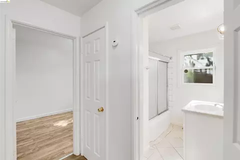 Entry Way - 826 Benicia Rd, Vallejo, CA 94591 photo 2 of 2