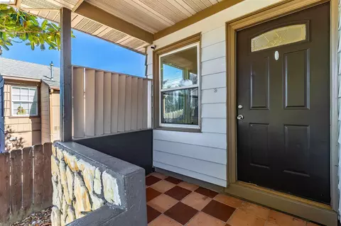 Exterior - 826 Benicia Rd, Vallejo, CA 94591 photo 4 of 12