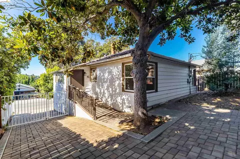Exterior - 826 Benicia Rd, Vallejo, CA 94591 photo 7 of 12
