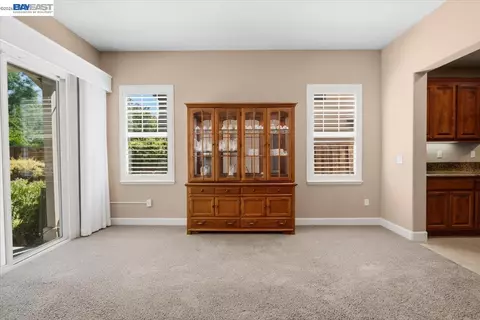 Living - 2560 Calabria Ct, Dublin, CA 94568 photo 3 of 6