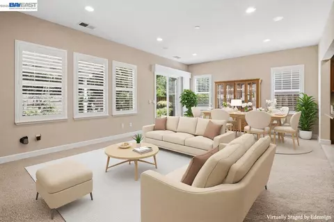 Living - 2560 Calabria Ct, Dublin, CA 94568 photo 4 of 6