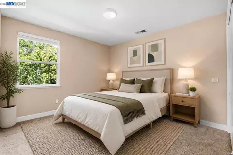 Bedroom - 2560 Calabria Ct, Dublin, CA 94568 photo 6 of 12