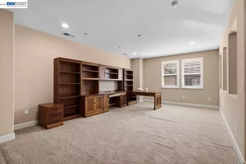 Living - 2560 Calabria Ct, Dublin, CA 94568 photo 6 of 6