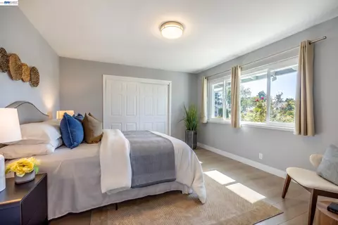 Bedroom - 38475 Jacaranda Dr, Newark, CA 94560 photo 1 of 5