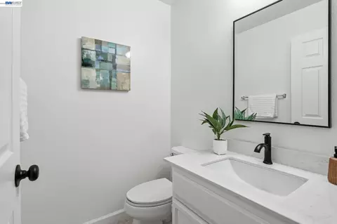 Bath - 3581 Braxton Cmn, Fremont, CA 94538 photo 5 of 5