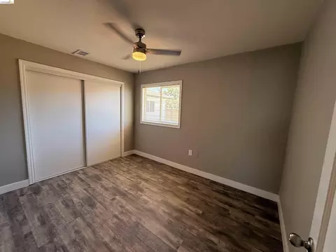 Bedroom - 211 Bart Ave, Antioch, CA 94509 photo 2 of 3