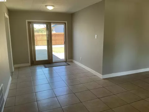 Entry Way - 211 Bart Ave, Antioch, CA 94509 photo 1 of 1
