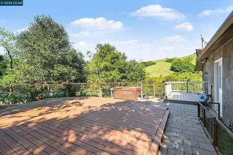 Exterior - 5745 Alhambra Valley Rd, Martinez, CA 94553 photo 6 of 18