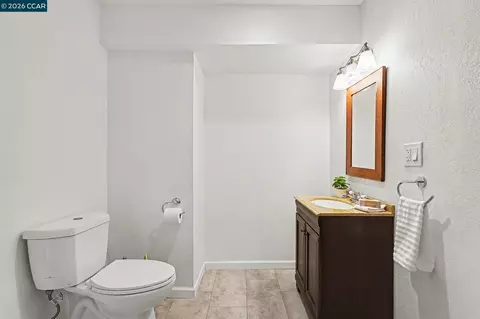 Bath - 5745 Alhambra Valley Rd, Martinez, CA 94553 photo 3 of 3