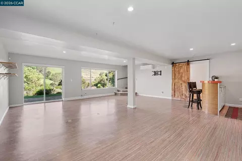 Living - 5745 Alhambra Valley Rd, Martinez, CA 94553 photo 5 of 5