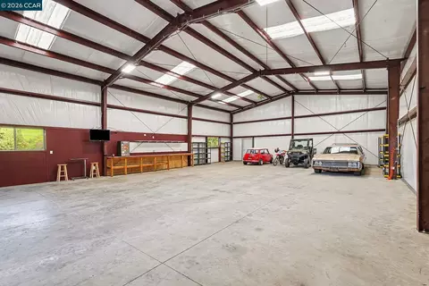 Exterior - 5745 Alhambra Valley Rd, Martinez, CA 94553 photo 1 of 18