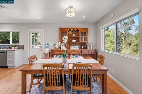Dining - 5745 Alhambra Valley Rd, Martinez, CA 94553 photo 2 of 2