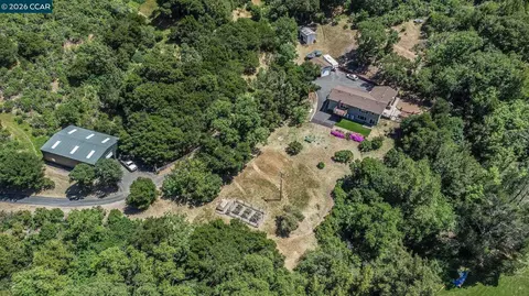 View/Area - 5745 Alhambra Valley Rd, Martinez, CA 94553 photo 1 of 3