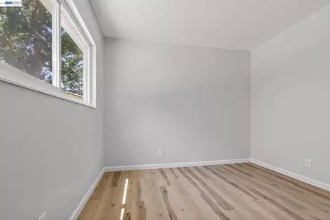 Bedroom - 247 Sparrow Dr, Hercules, CA 94547 photo 3 of 6