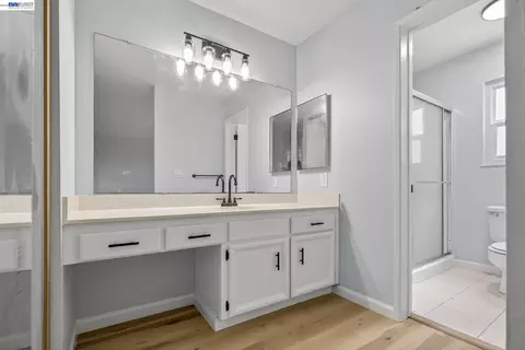 Bath - 247 Sparrow Dr, Hercules, CA 94547 photo 2 of 2