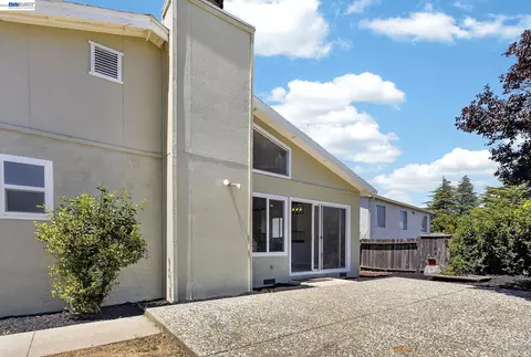 Exterior - 247 Sparrow Dr, Hercules, CA 94547 photo 5 of 11
