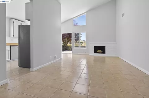 Living - 247 Sparrow Dr, Hercules, CA 94547 photo 4 of 6