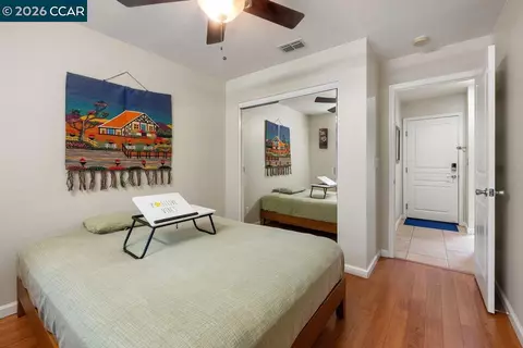 Bedroom - 1615 Laurelbrook Dr, Tracy, CA 95377 photo 2 of 10