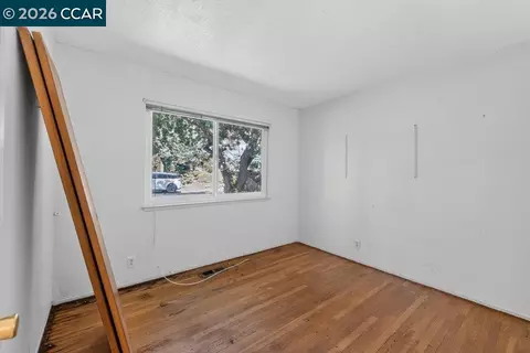Bedroom - 2210 Orange St, Martinez, CA 94553 photo 1 of 3