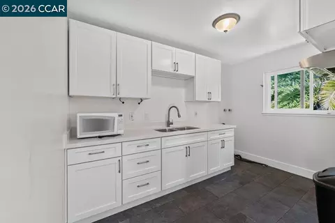 Other - 2210 Orange St, Martinez, CA 94553 photo 5 of 8