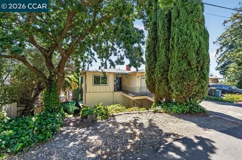 Exterior - 2210 Orange St, Martinez, CA 94553 photo 3 of 8