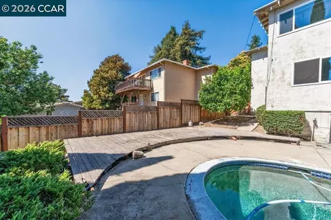 Exterior - 2210 Orange St, Martinez, CA 94553 photo 6 of 8